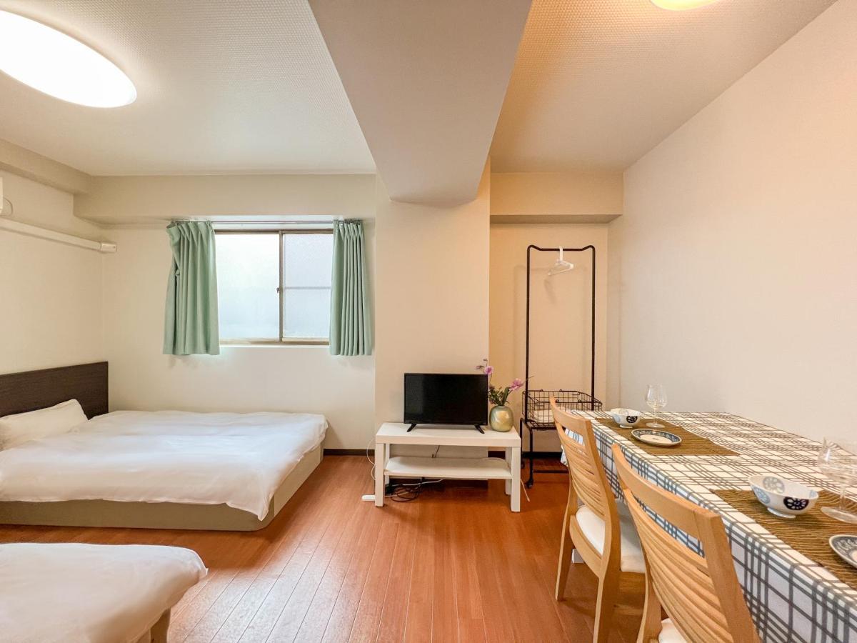 Appartement Reiwa House à Ōsaka Extérieur photo