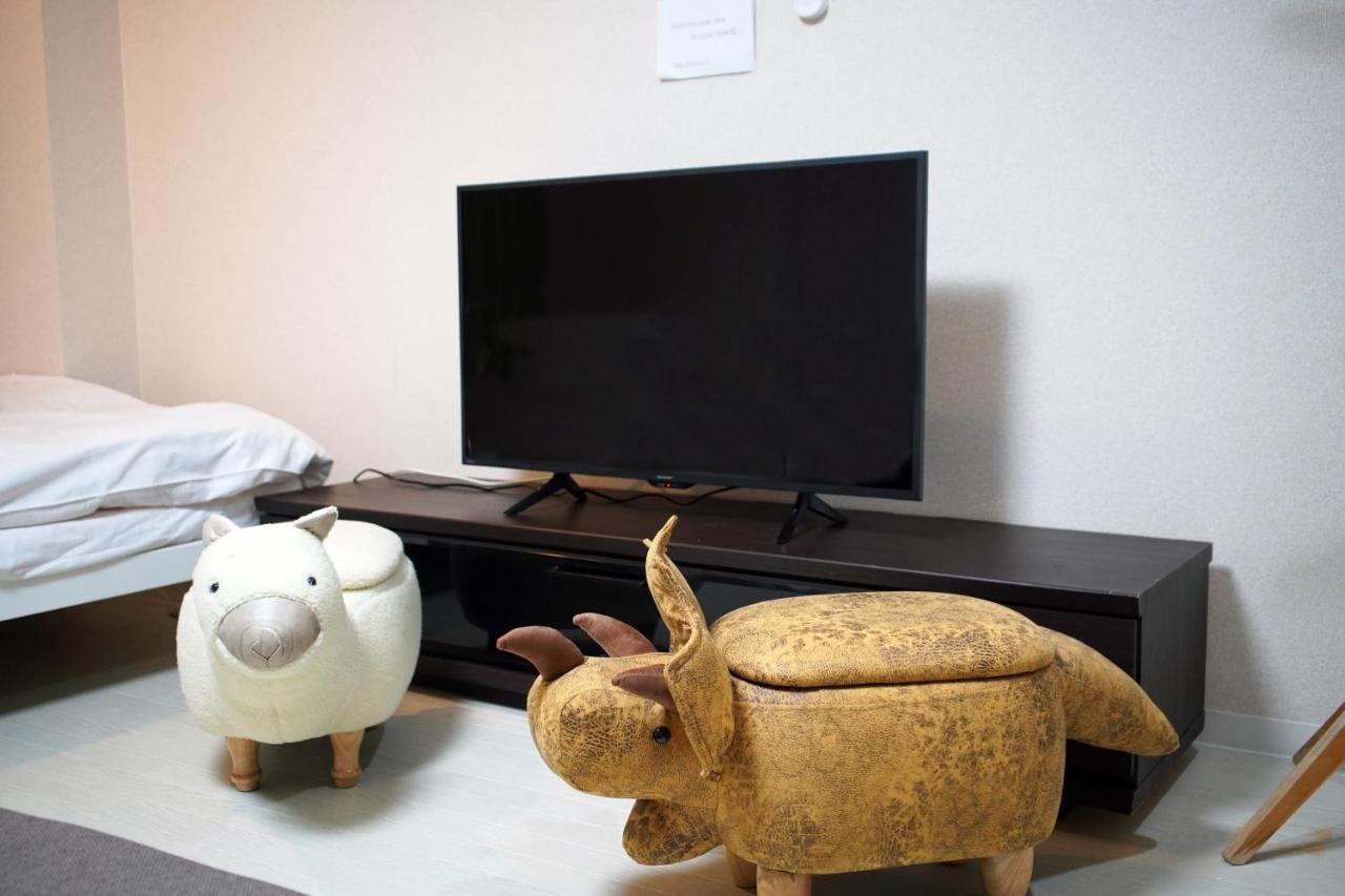 Appartement Reiwa House à Ōsaka Extérieur photo